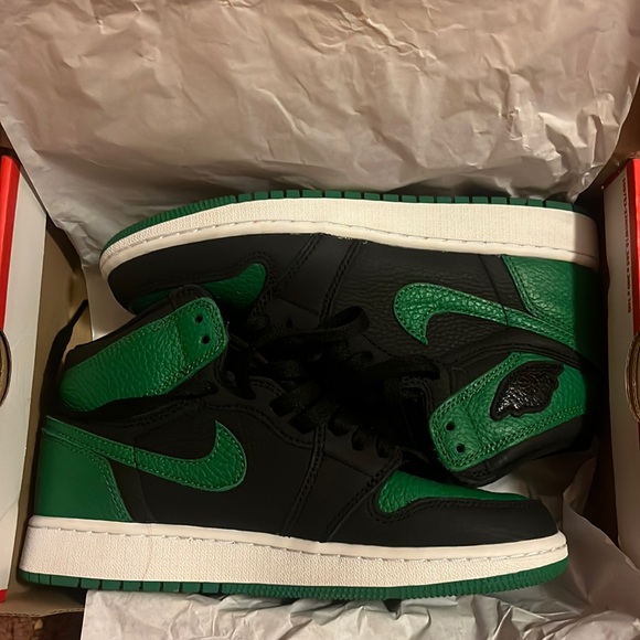 jordan 1 pine green black gs